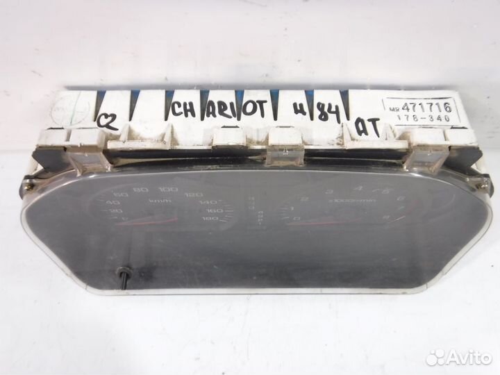 Панель приборов Mitsubishi Chariot Grandis