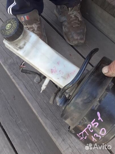 Продаю главный тормозной цилиндр правый руль