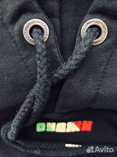 Худи питерский щит