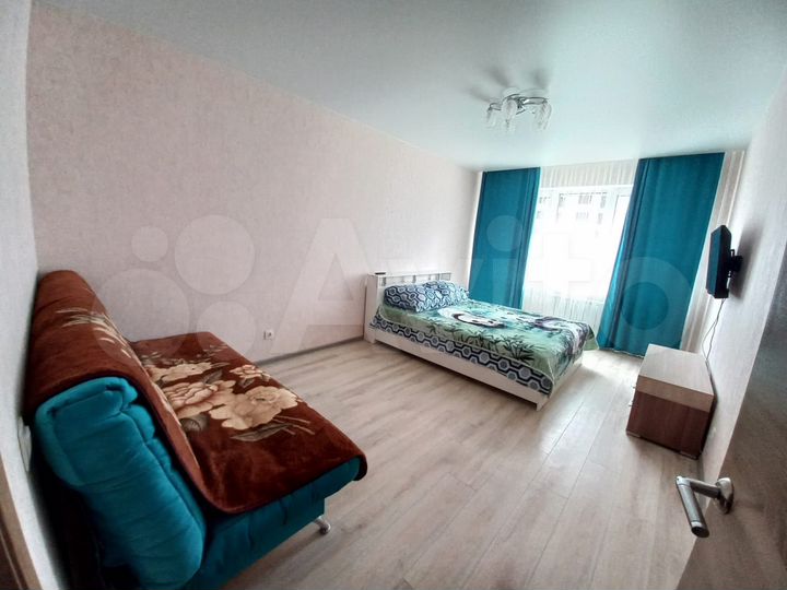 2-к. квартира, 63 м², 7/18 эт.