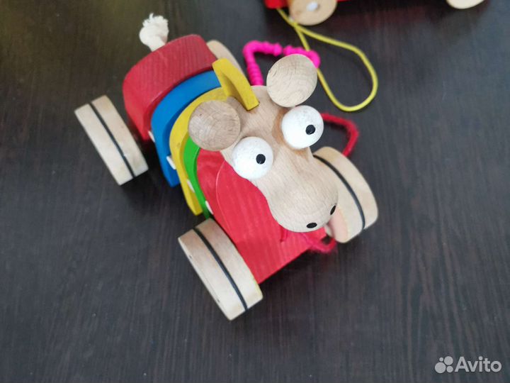 Развивающие игрушки из дерева