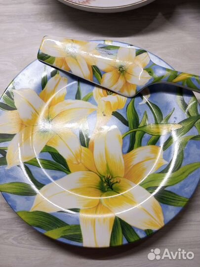 Тарелка с лопаткой для торта,пирога