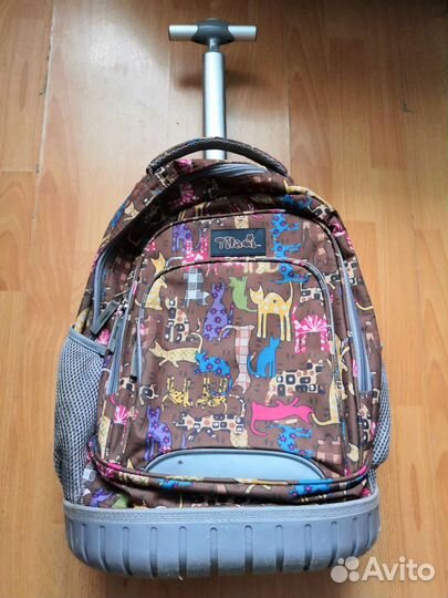 Рюкзак школьный на колесиках