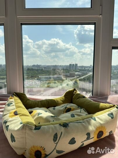 Лежанка для кошек