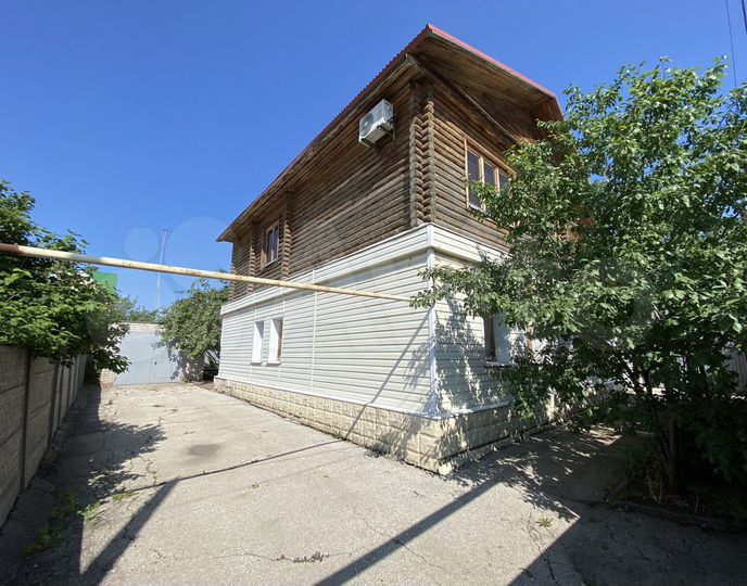 Дом 156 м² на участке 5,6 сот.