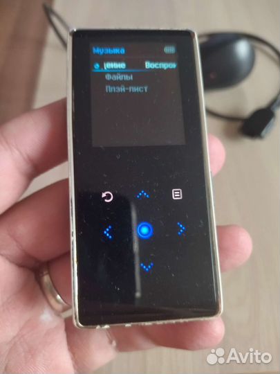 Продам mp3 плеер samsung