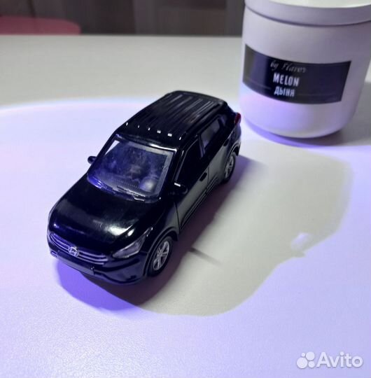 Машинка игрушка