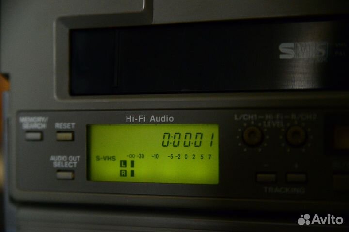 Видеомагнитофон panasonic hi fi стерео S-VHS