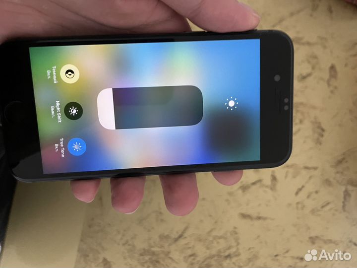 iPhone 8, 256 ГБ