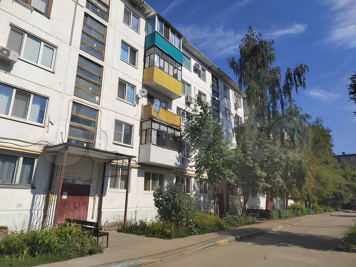 3-к. квартира, 50 м², 2/5 эт.