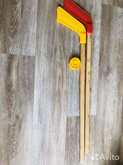 Детские клюшка и шайба