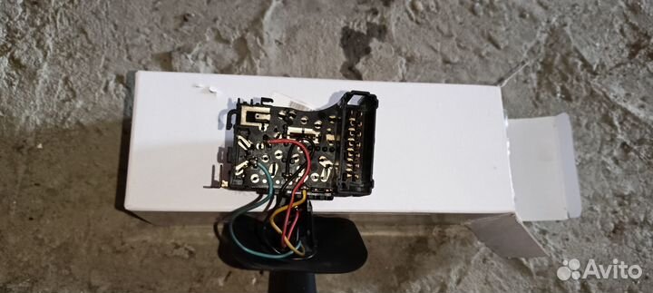 Подрулевой переключатель Рено Логан