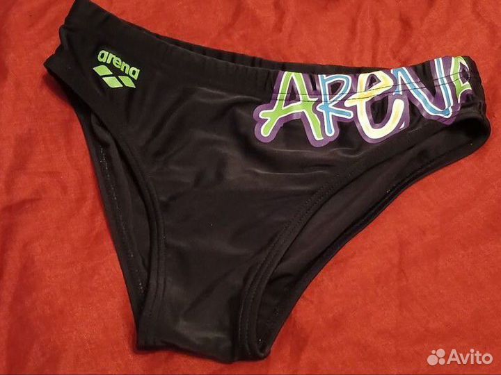 Детские плавки и очки в бассейн