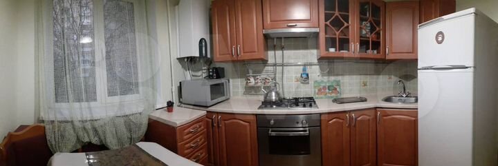 2-к. квартира, 54 м², 3/9 эт.