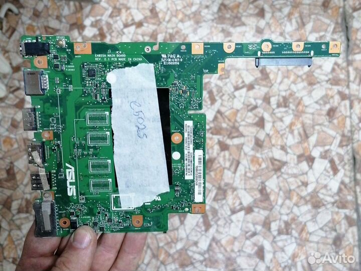 Материнская плата Asus e502s