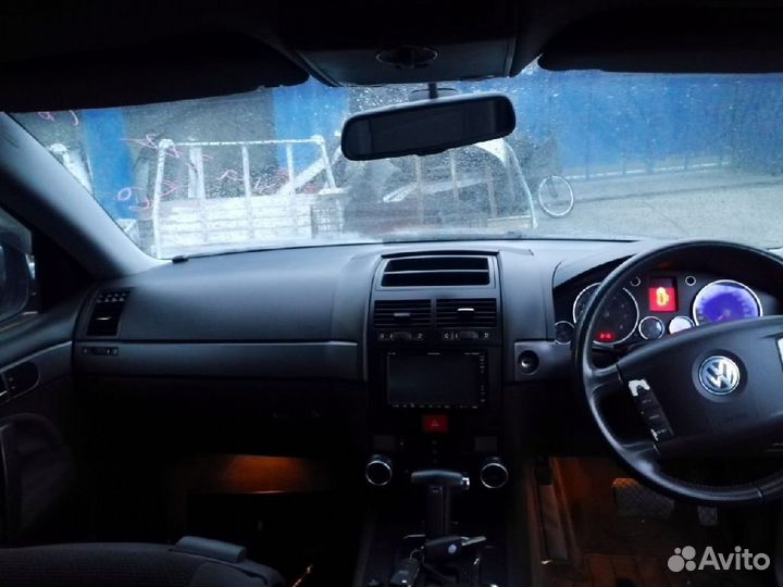 Крышка air bag на Volkswagen Touareg 7L