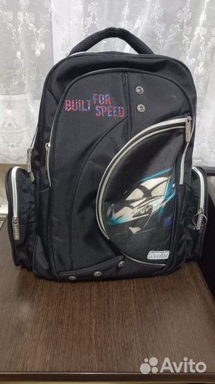 Школьный рюкзак