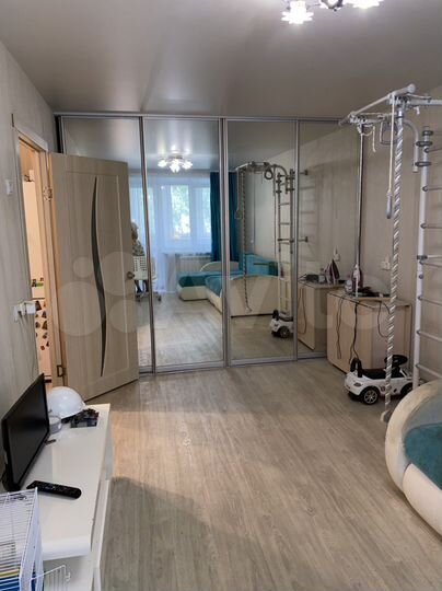 2-к. квартира, 42 м², 5/5 эт.