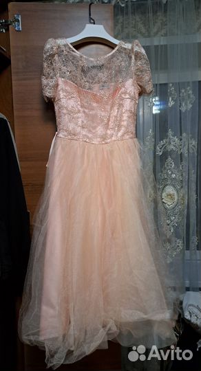 Вечернее платье 42 44