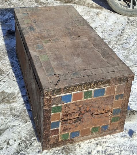 Сундук деревянный старинный