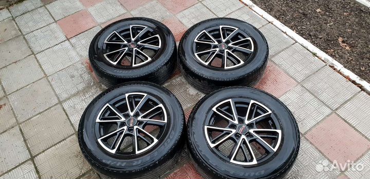 Продам диски с резиной