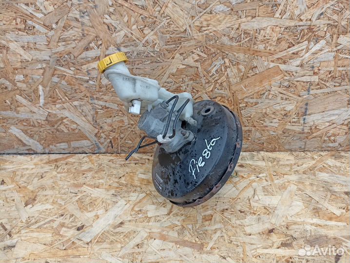 Вакуумный усилитель тормозов Ford Fiesta