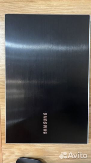 Ноутбук Samsung np300v5a