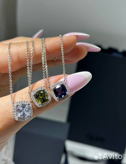 Apm monaco кулон