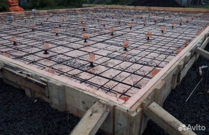 Бригада строителей