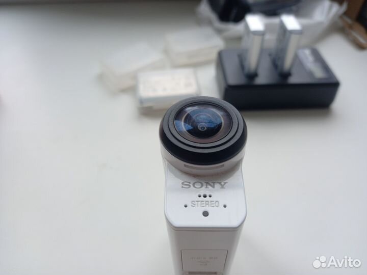 Sony HDR AS300