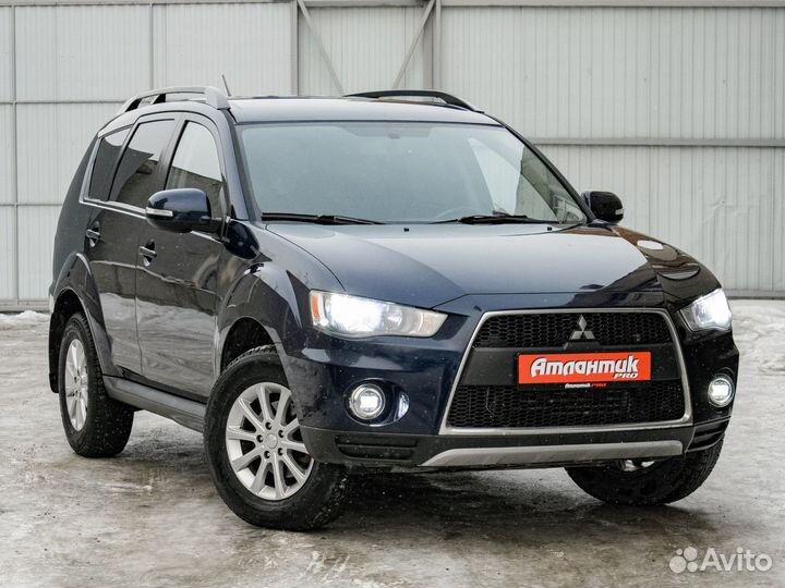 Mitsubishi Outlander 2.4 CVT, 2012, 246 317 км
