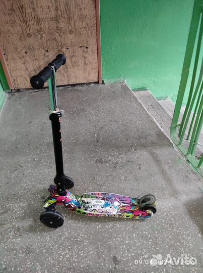 Самокат детский трехколесный