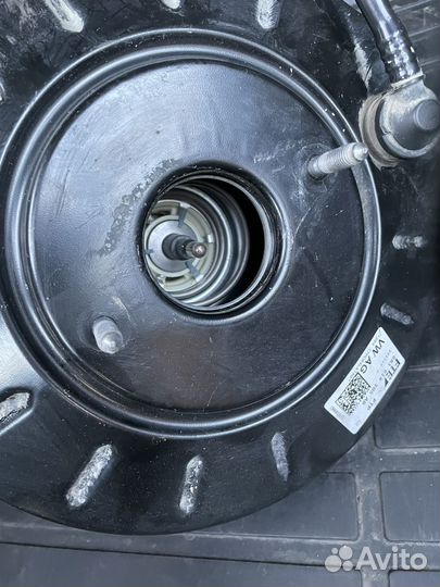 Вакуумный усилитель тормозов в сборе skoda/polo