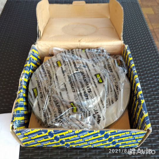 Тормозные диски передние Honda CR-V II