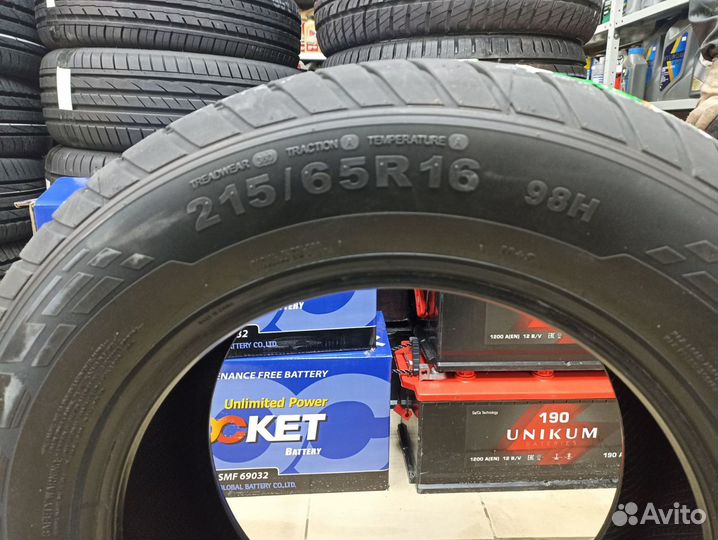 DoubleStar Maximum DH03 215/65 R16 98H