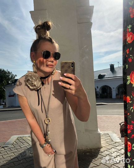 Чокер брошка цветок