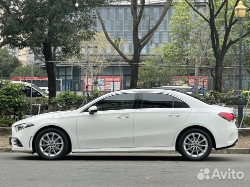 Mercedes-Benz A-класс 1.3 AMT, 2021, 20 000 км