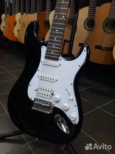 Электрогитара Черная Новая с хамбакером Rocket