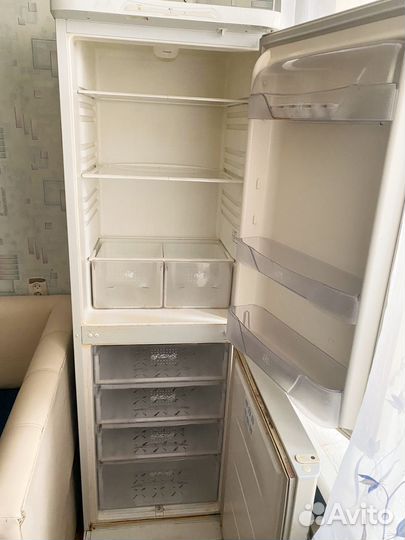 Холодильник