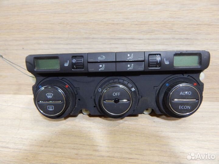 Блок управления климатом VW Passat B6
