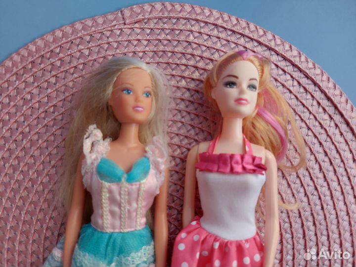 Игрушки куклы пакетом