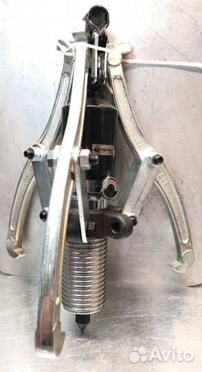 Съемник гидравлический со встроенным насосом сг-15