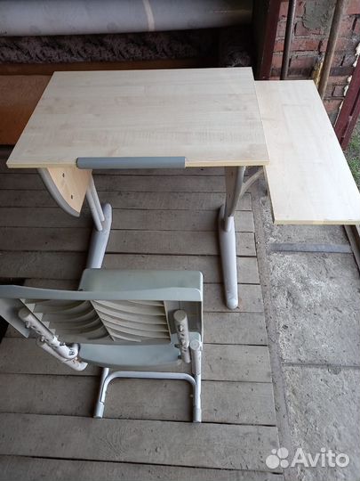 Письменный стол для школьника бу