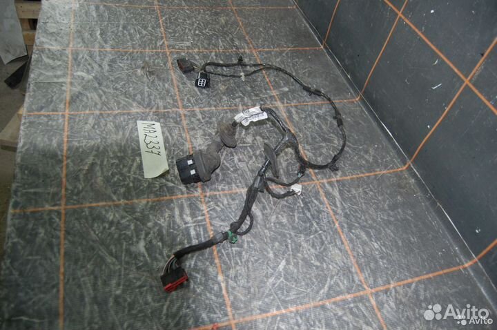 Проводка двери задней левой - Ford Focus 3