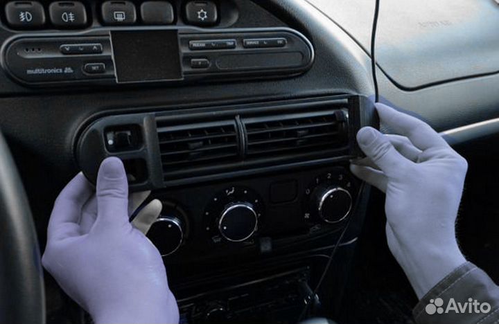 Рамка переноса магнитолы для Шевроле Нива Niva