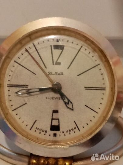 Часы настольные слава