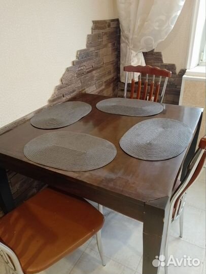 Кухонный стол