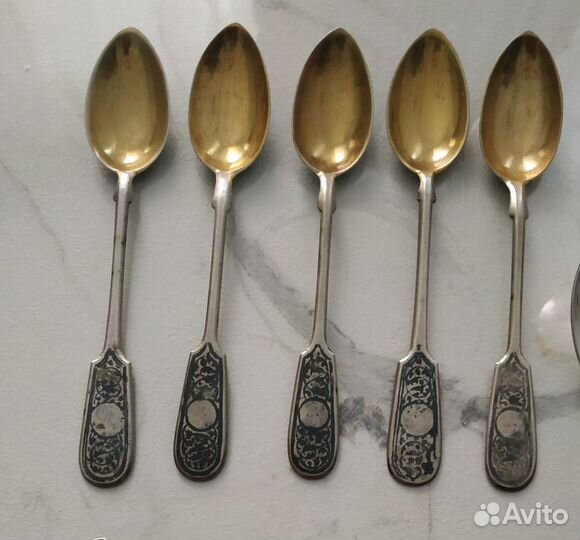 Серебряные чайные ложки