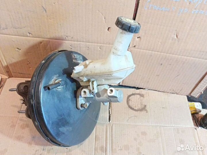 Цилиндр тормозной главный Nissan Note (E11)