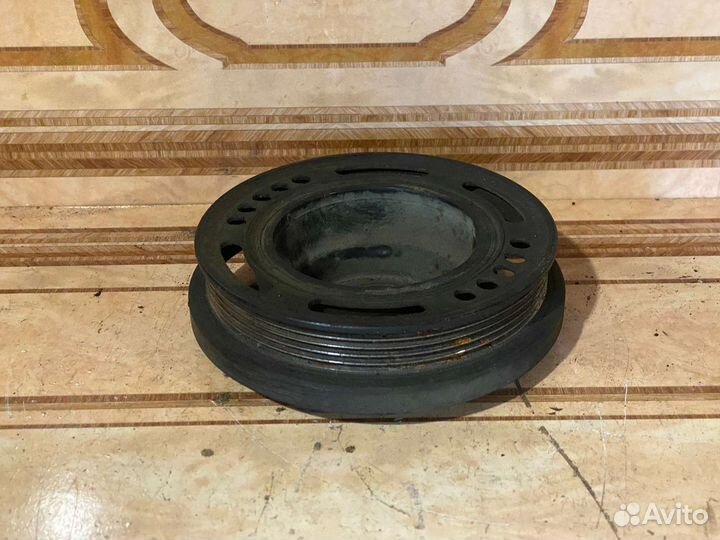 Шкив коленвала Opel Zafira B